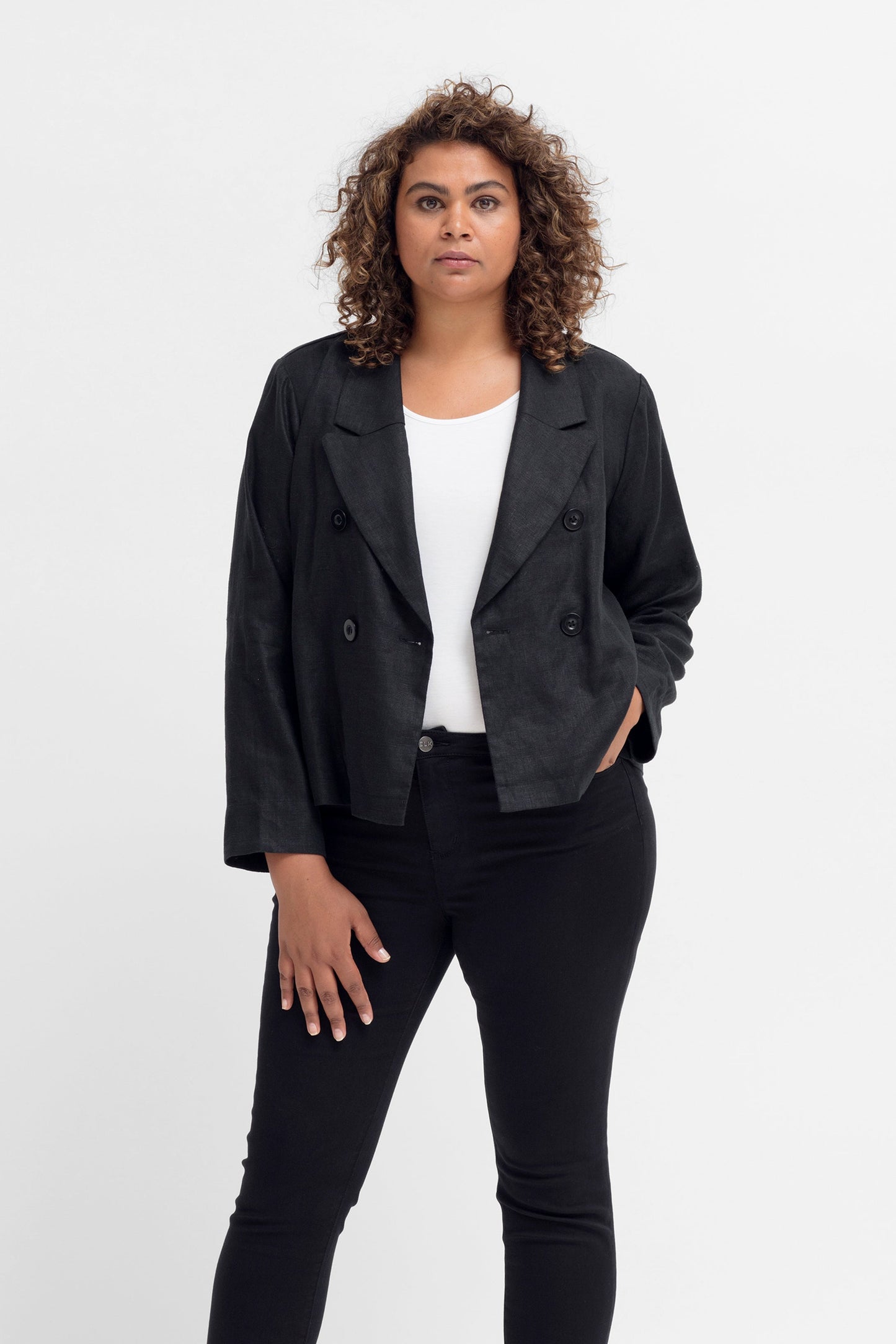 Odense Double Breasted Tailored Linen Jacket Model Front | BLACK