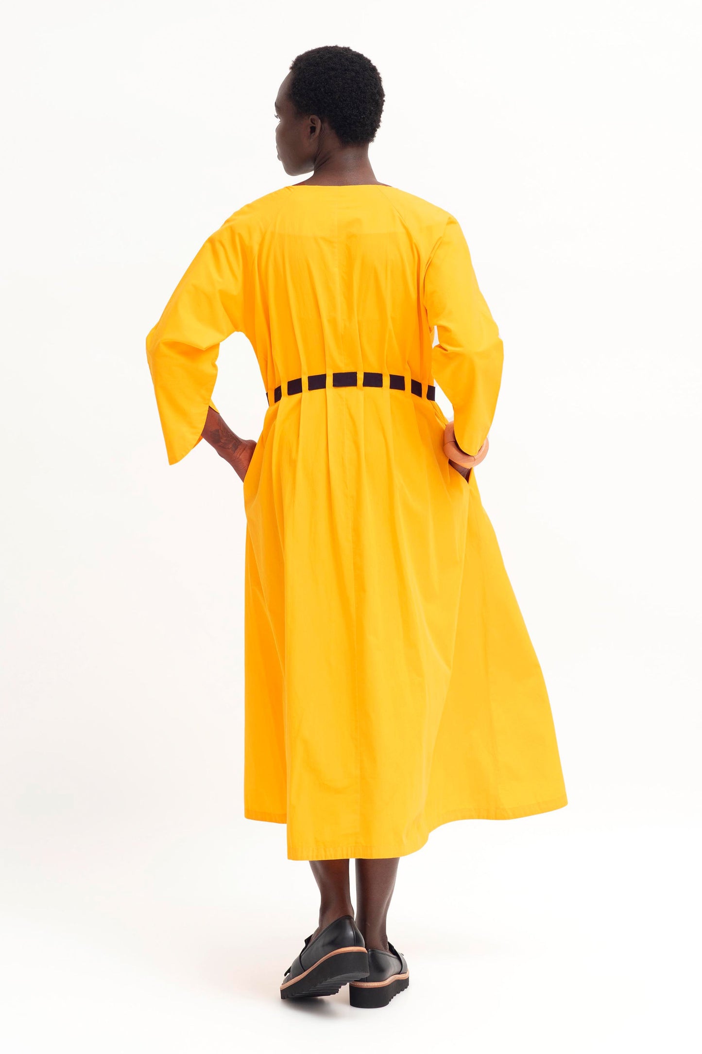Vilda Organic Cotton Wrap Midi Tie-Waist Dress Model Back | DANDELION