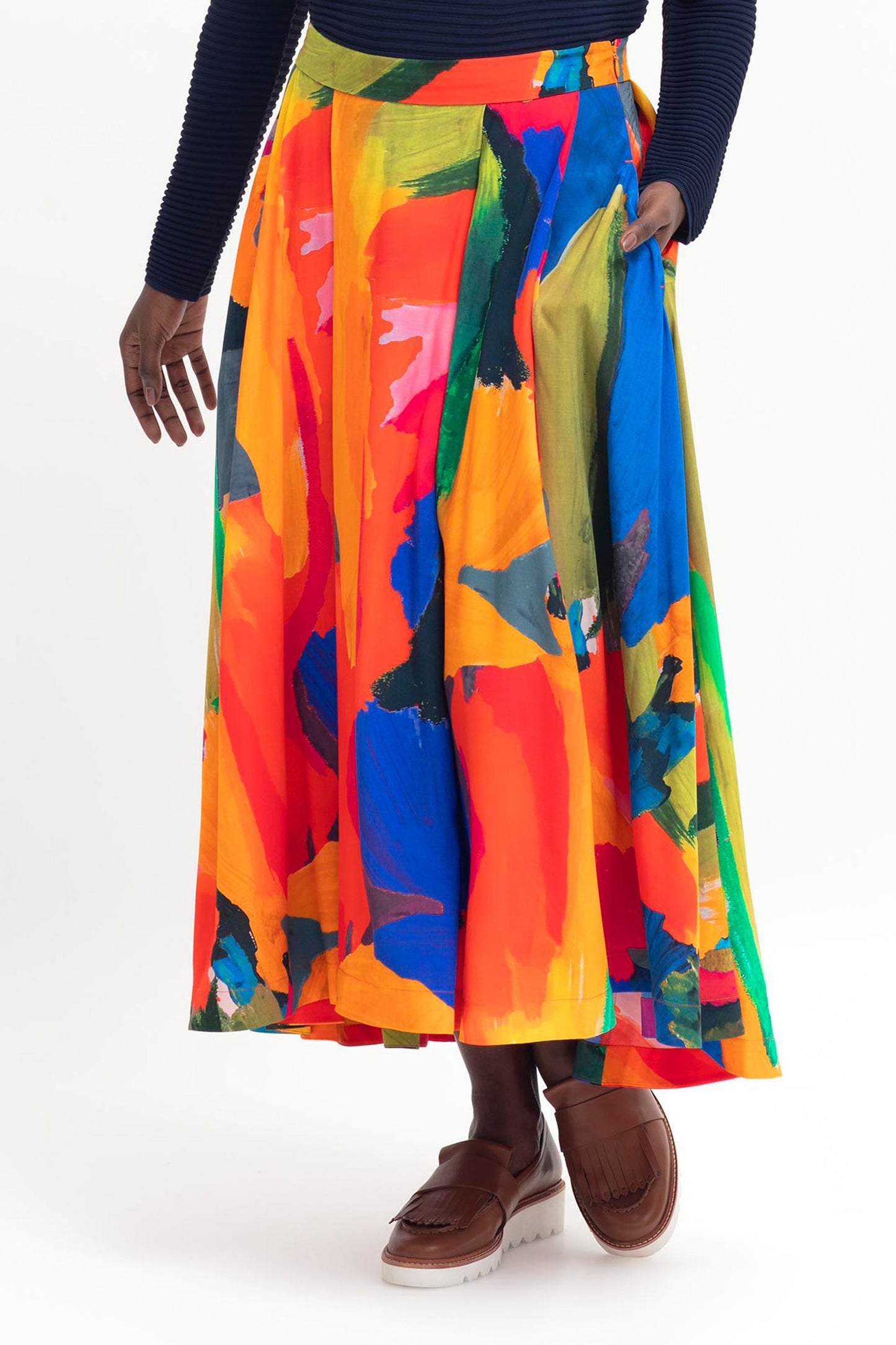 Danse High Low Hem Statement Print Skirt Model Front Crop | KALO PRINT