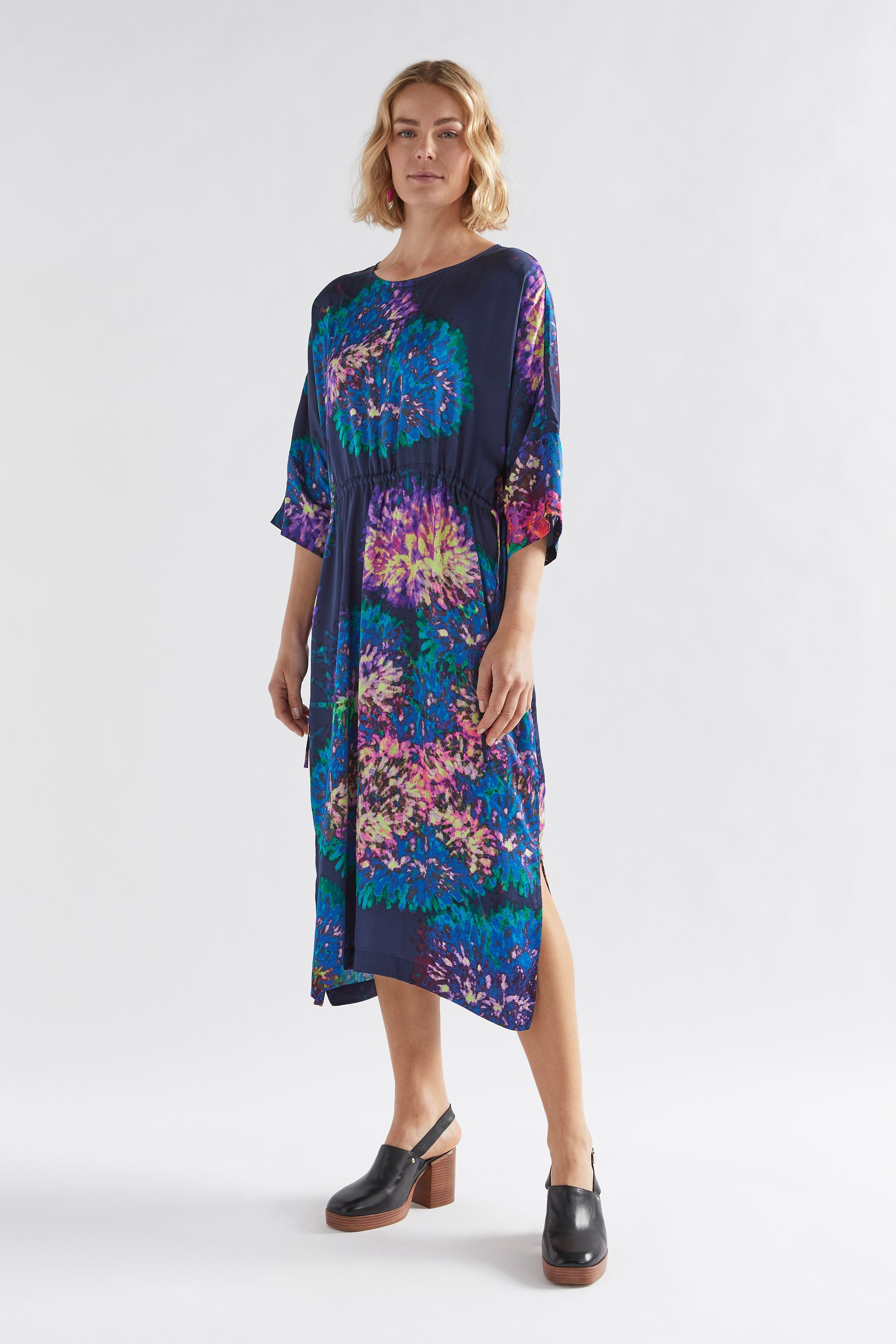 Shop The Devon Print Batwing Midi Dress with Drawstring Waist – ELK AU