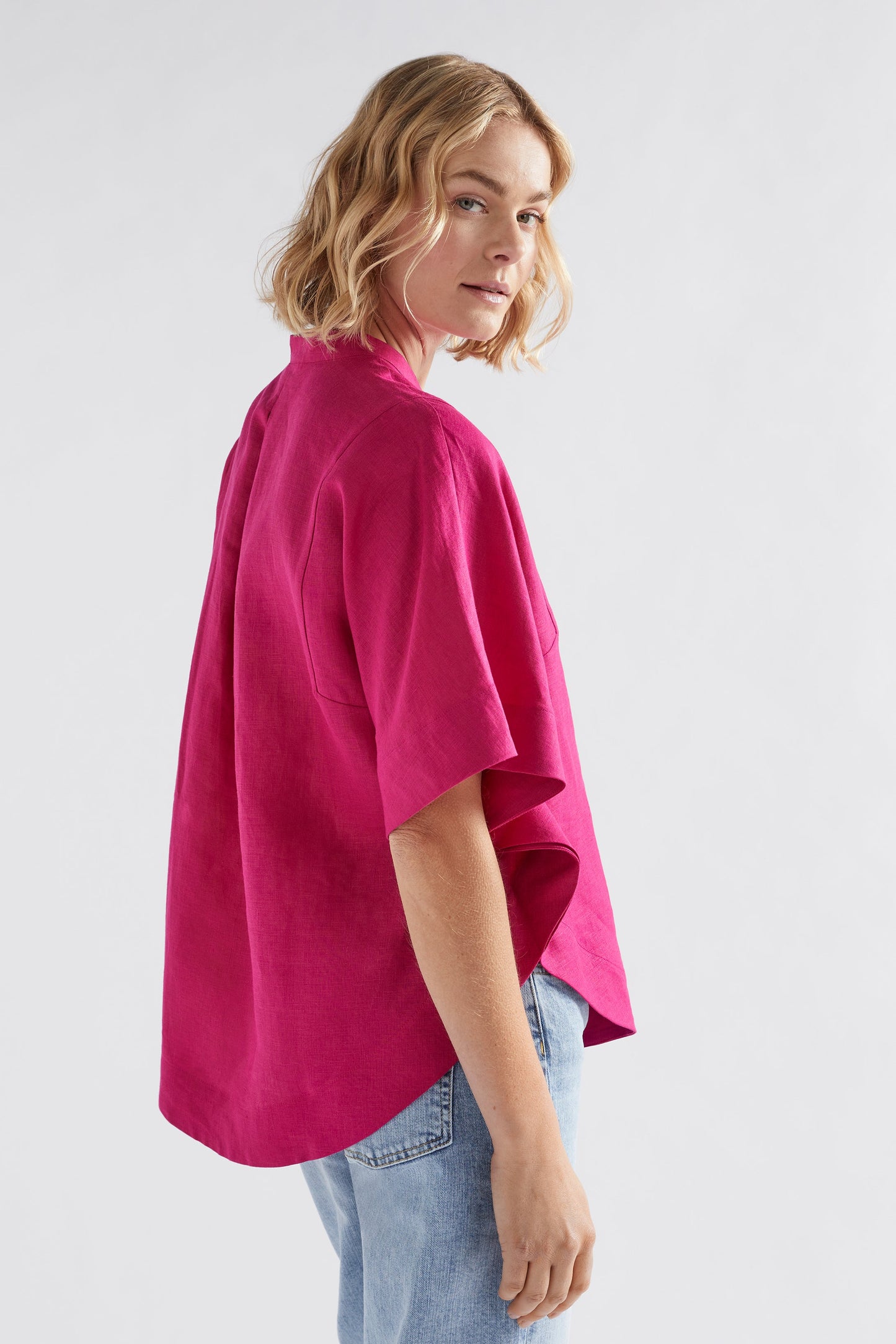 Elev Linen Cape-style Shirt Model Side | BRIGHT PINK