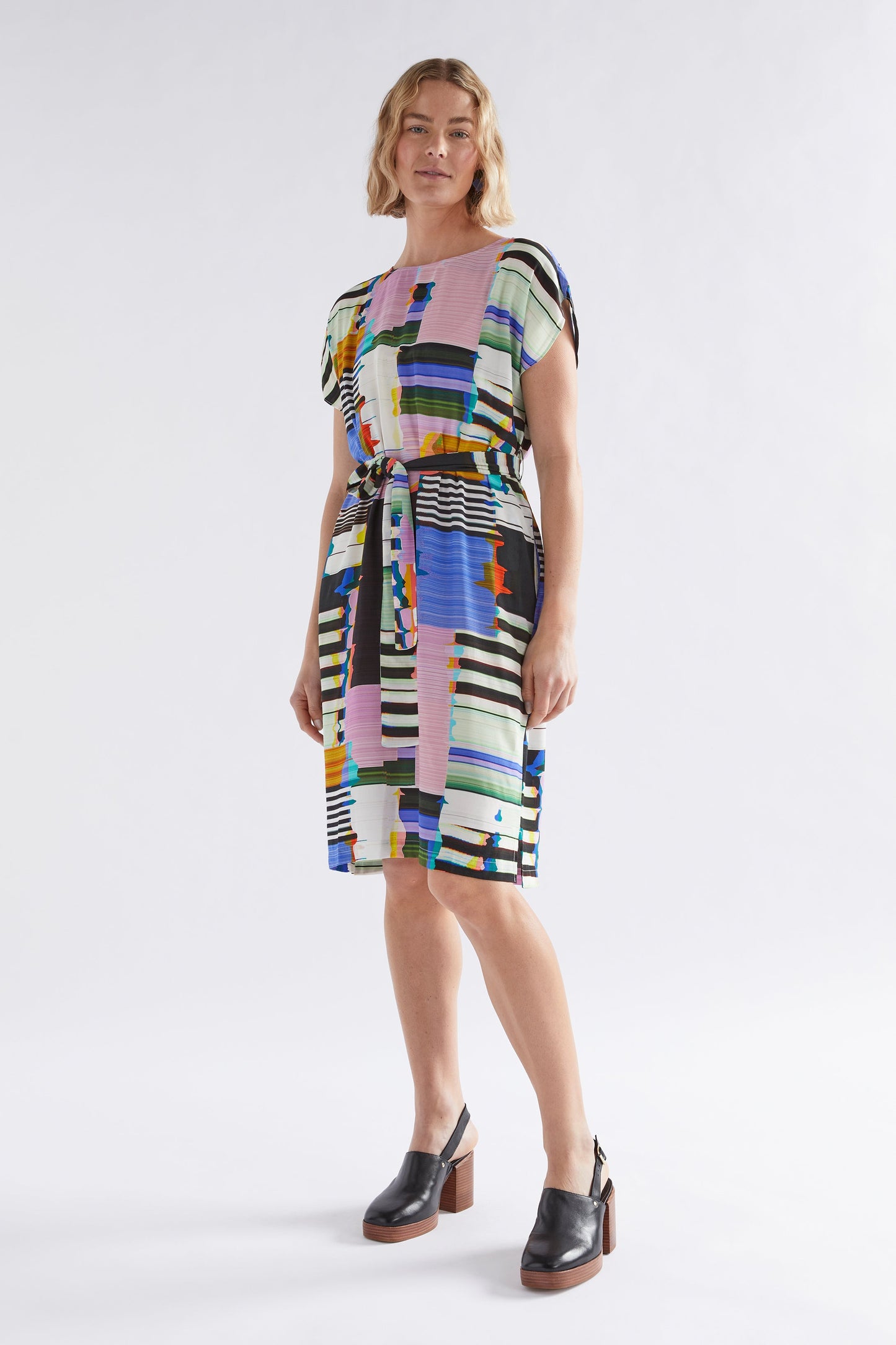 Berg Short Print Dress Model Front Tied | GLITCH PRINT