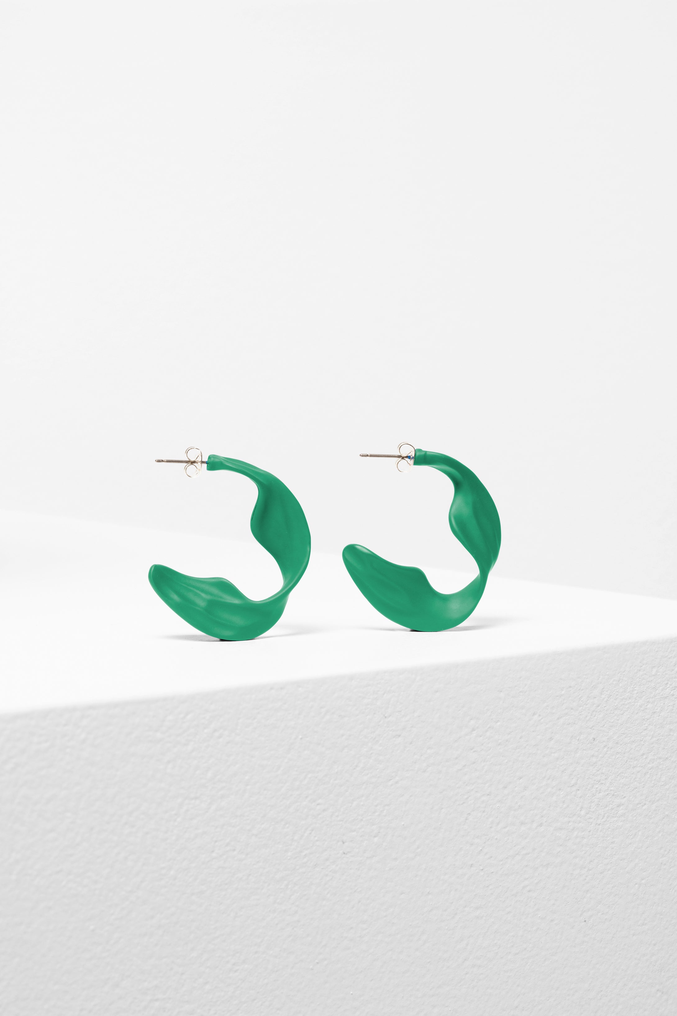 Strek Colour Coated Metal Sculptural Hoop Earring | PEPPERMINT