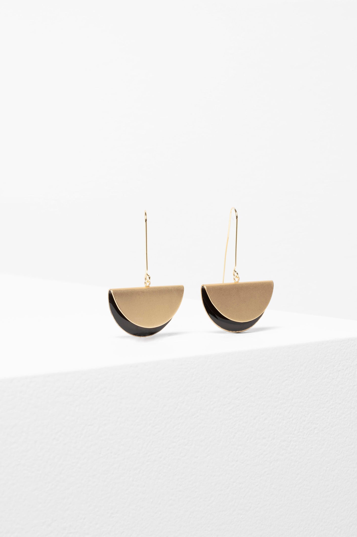 Eddi Earring Brass with Resin Coating BLACK