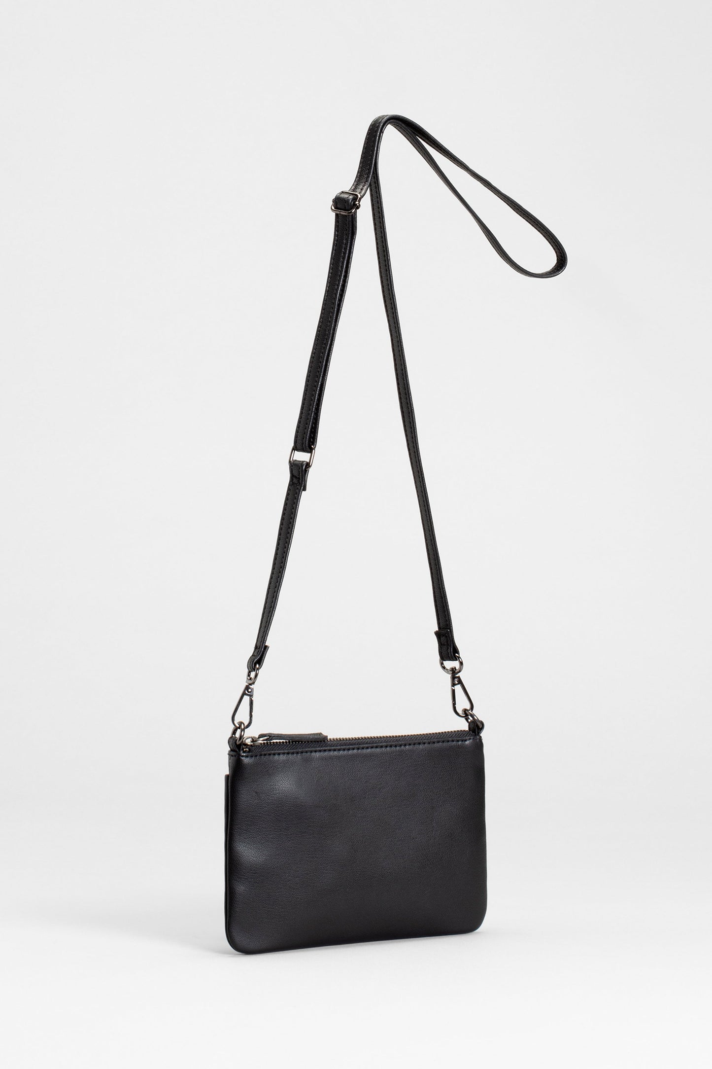 Dai remnant Leather Small Removable Strap Shoulder Bag Front | BLACK