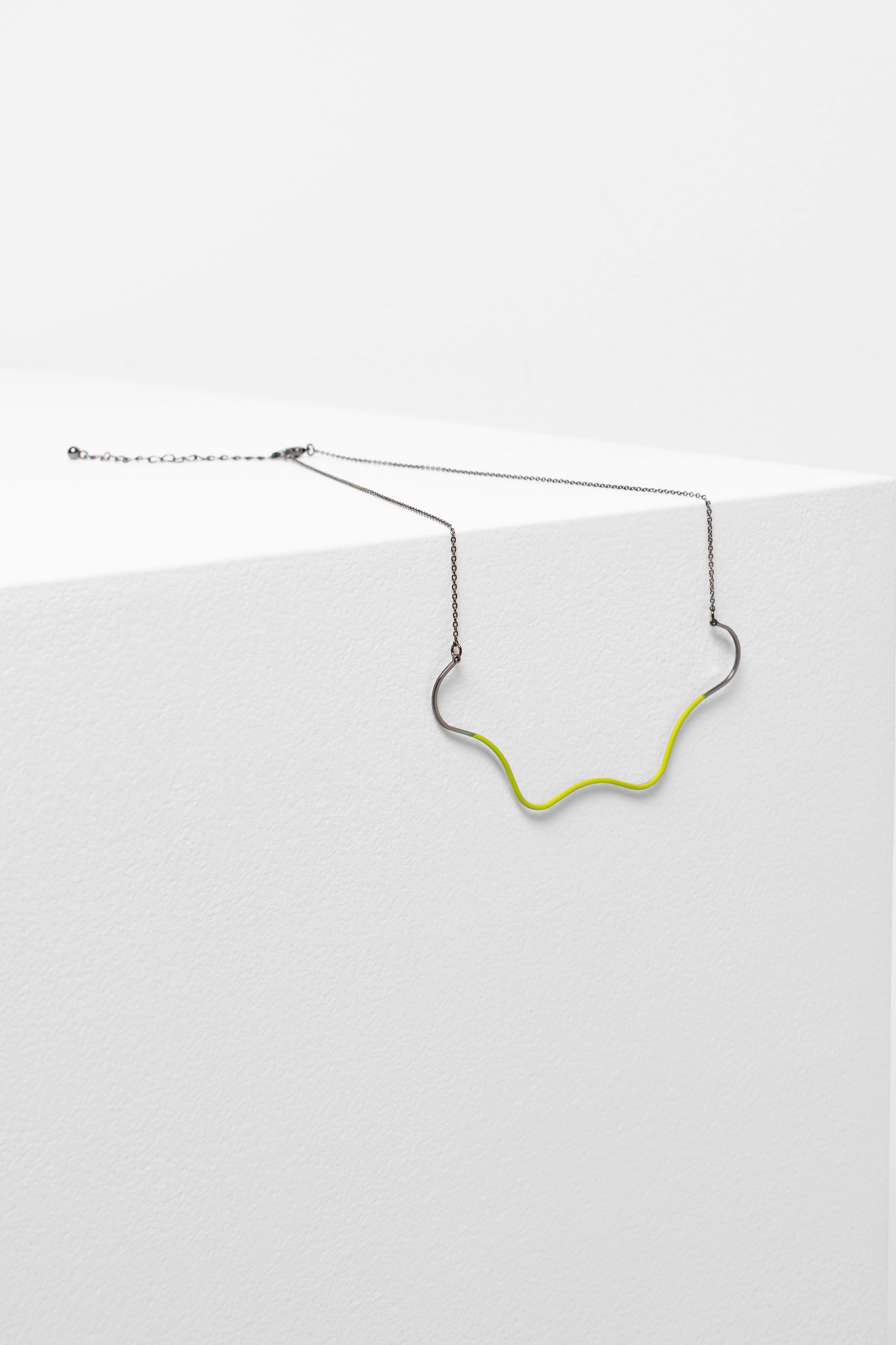 Wave Chain and Wavey Fine Metal Colour Dipped Pendant Necklace | LIMEADE