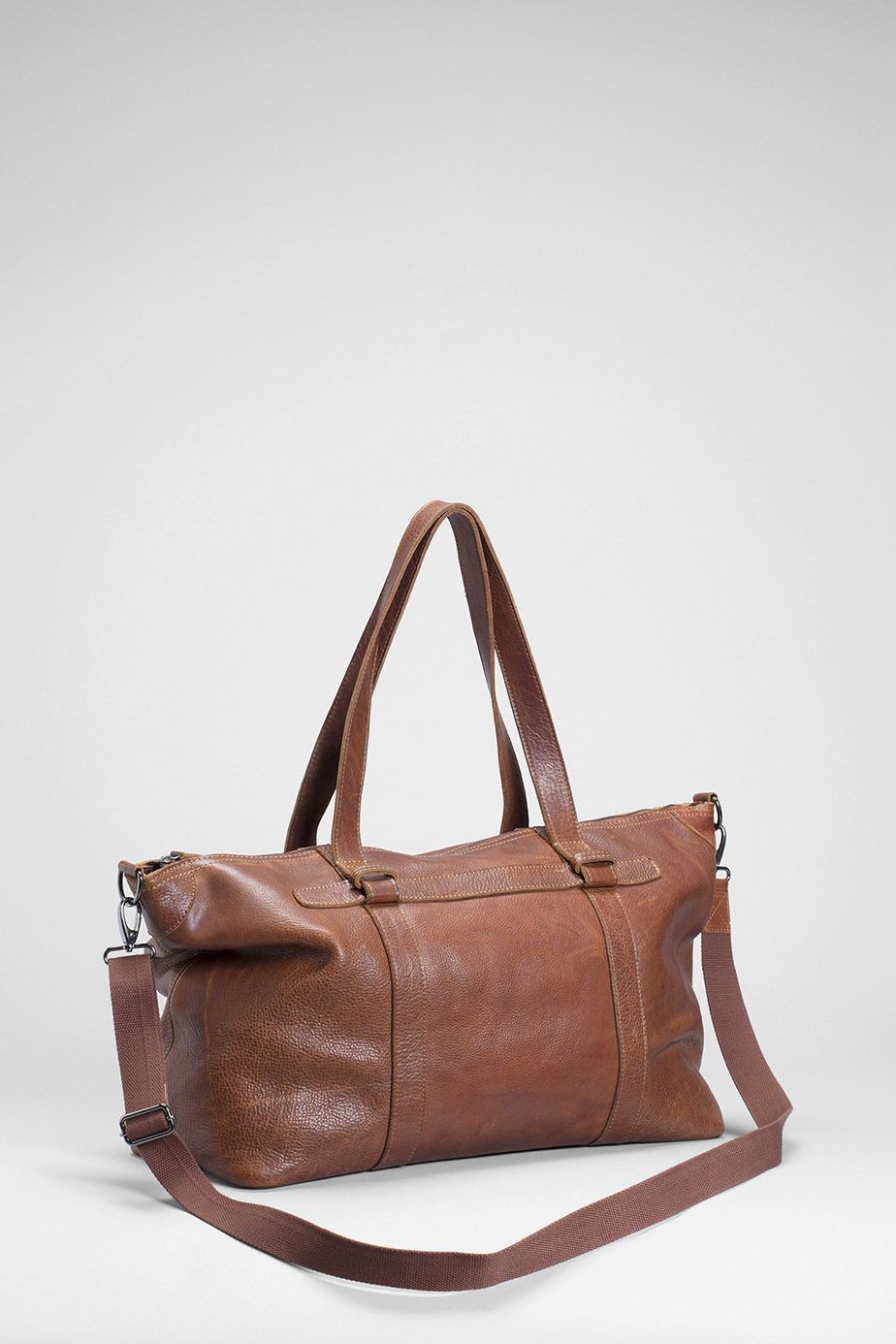 Mand Leather Overnight Bag Front | Tan